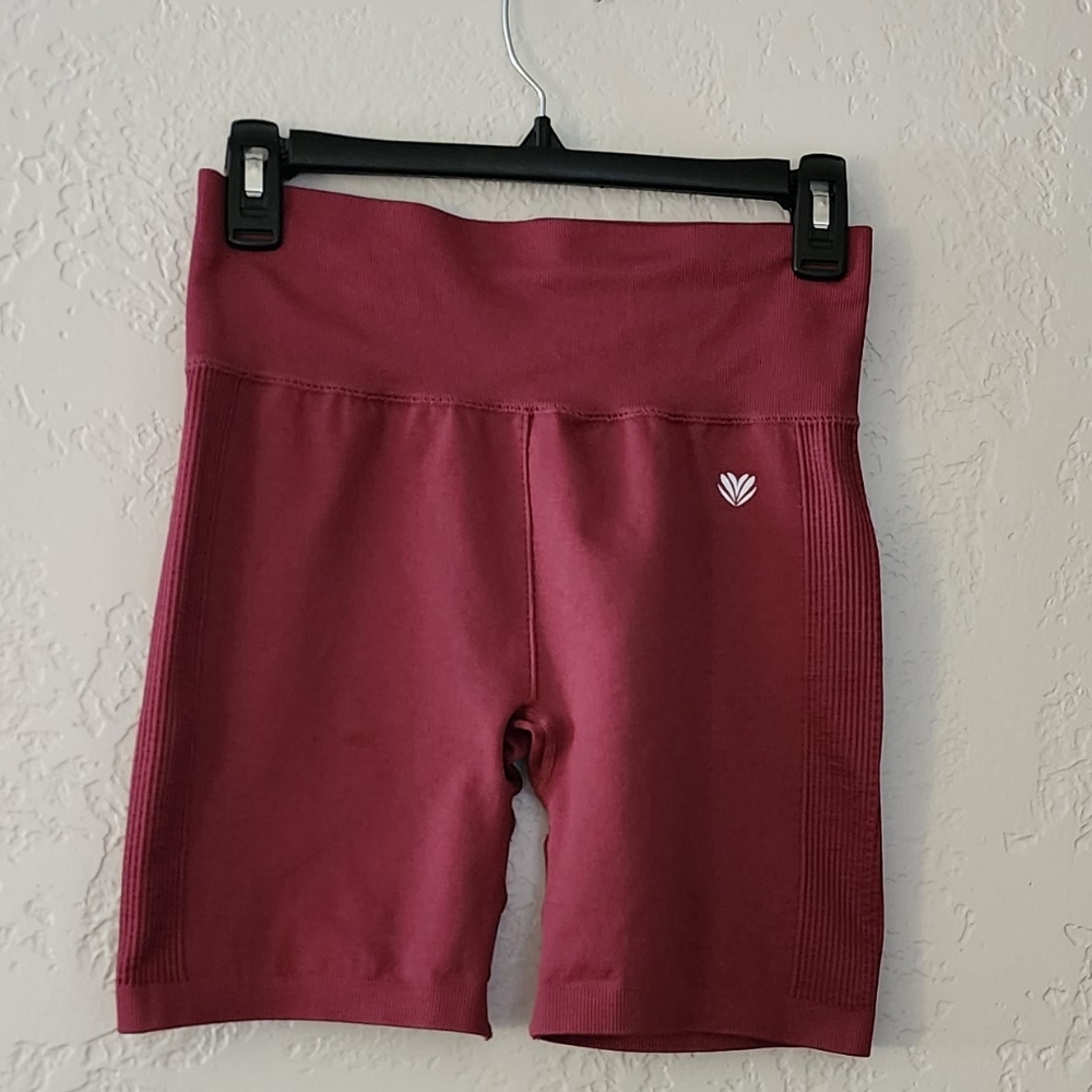 ⭐️5/$25 F21 Biker Shorts